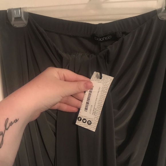 Silky Ruched Skirt - Picture 3 of 5